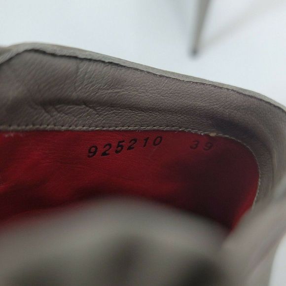 Cesare Paciotti Womens 39 Grey Leather Pointy Booties Ankle Ruffled Detail Italy - Picture 11 of 12